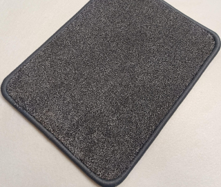 Luxusný velurový koberec Islay 76 tmavě šedý